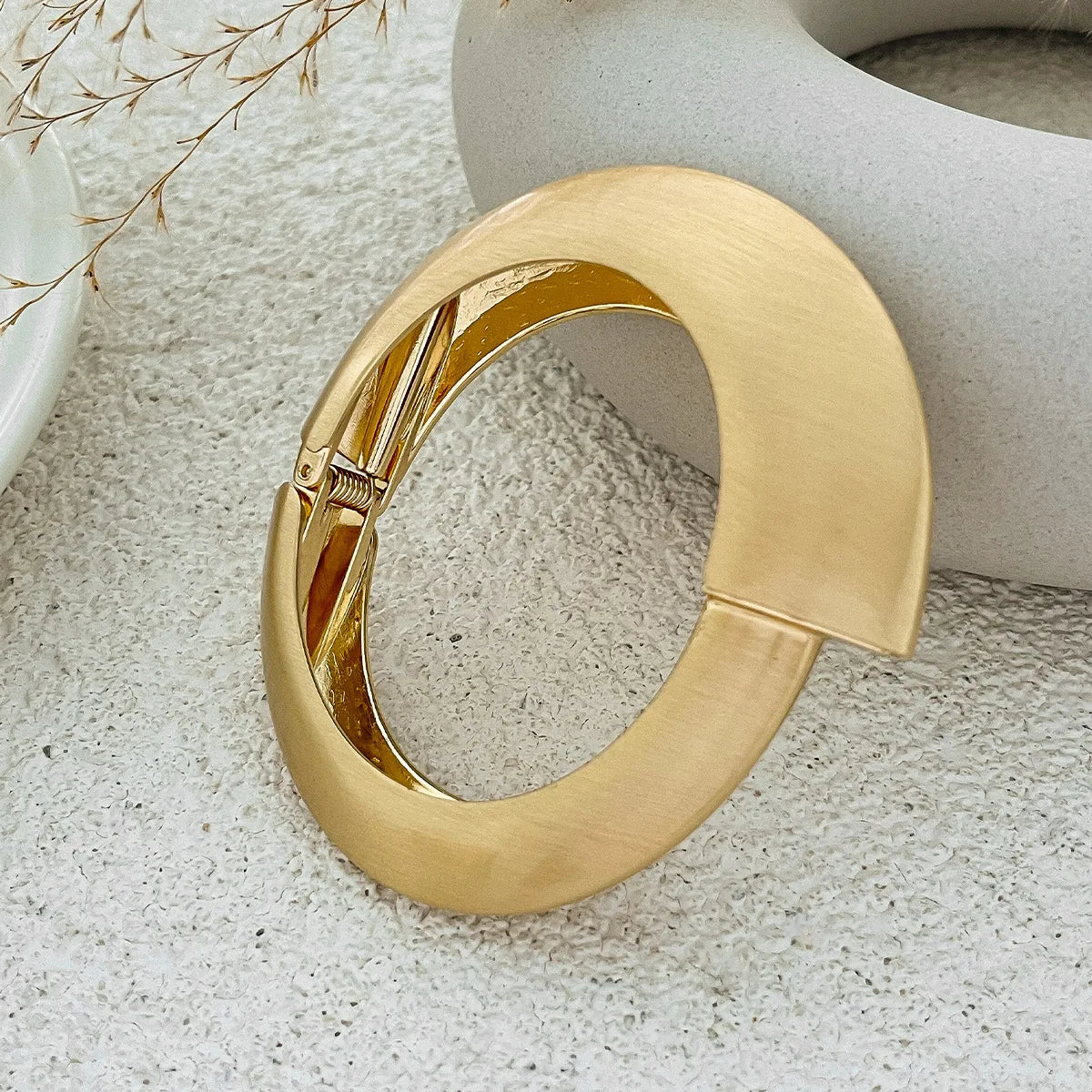 Golden Tide Vintage Armbånd – Børstet Metal Skulpturelt Sæt Bracelets Tech Butik