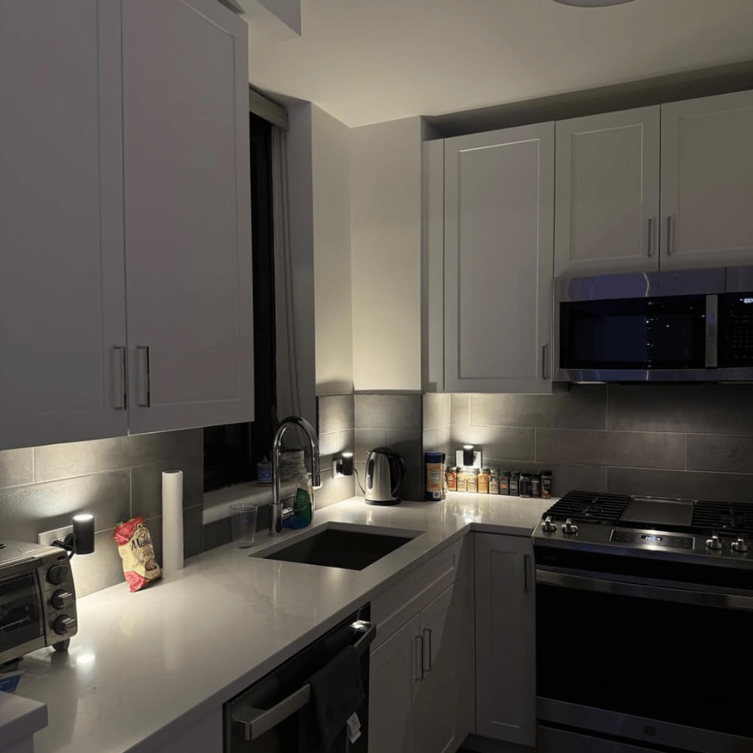 Smart LED Lampe – Elegant Belysning til Hjemmet Belysning Tech Butik