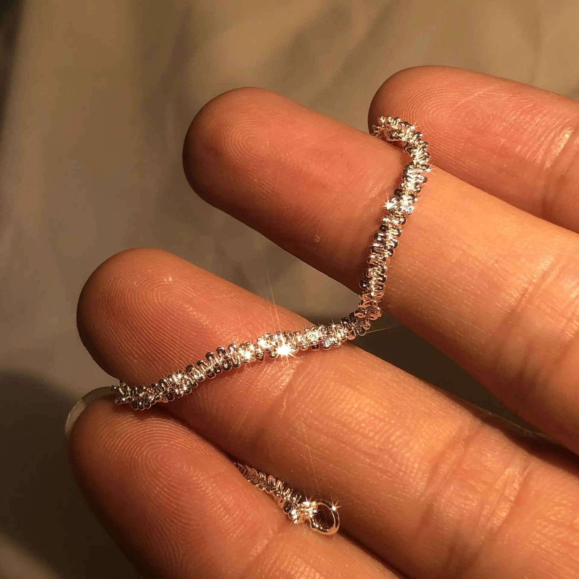 Sølv Armbånd til Kvinder – Minimalistisk Sterling Smykke til Hverdagsbrug Armbånd Tech Butik