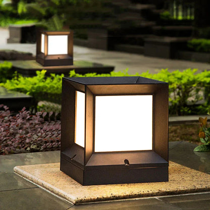 Stilfuld Udendørs Standlampe – Sikker og Indbydende Belysning Udendørs belysning Tech Butik D - 26x26x31.5 cm Varm Hvid 3000K