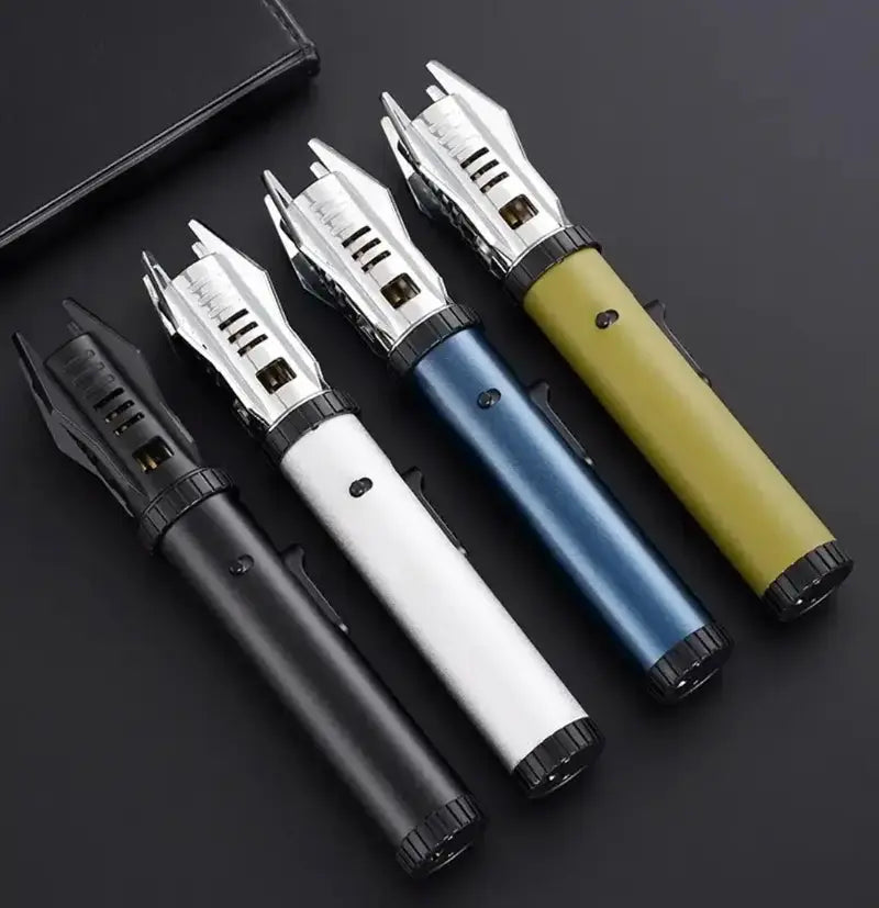 Stormtændstik med Justerbar Jetflamme – Pålidelig Antændelse i Enhver Vejr Flame lighter Tech Butik Hvid