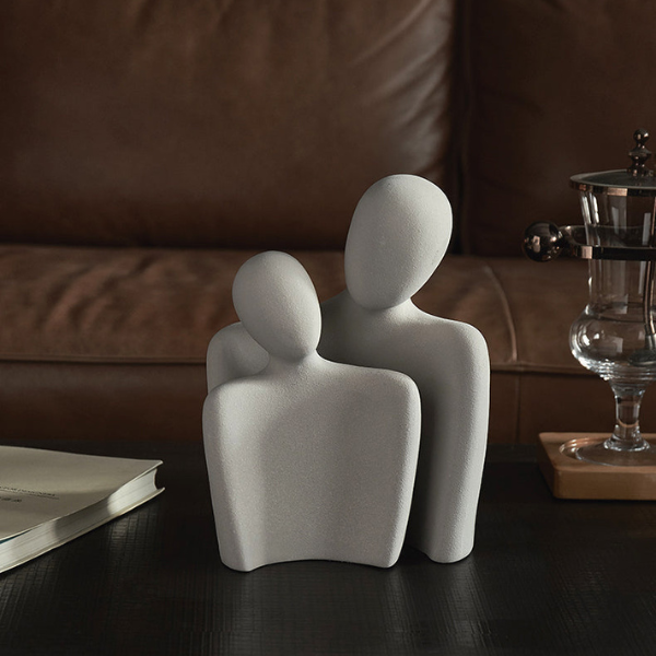 Abstrakt Keramisk Parskulptur – Moderne Kunstværk der Fejrer Kærlighed og Samhørighed Home & Decor Tech Butik