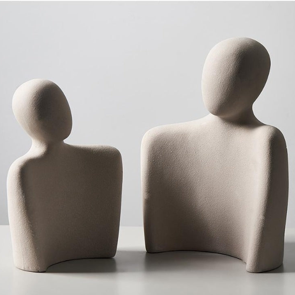 Abstrakt Keramisk Parskulptur – Moderne Kunstværk der Fejrer Kærlighed og Samhørighed Home & Decor Tech Butik Grå