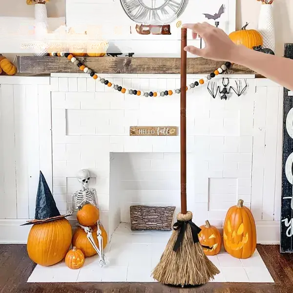 Magisk Flydende Heksekost – Lydaktiveret Halloween-animation Home & Decor Tech Butik