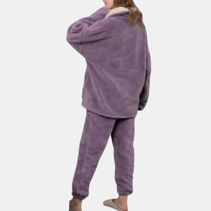 Hyggeligt Fleece Nattøjssæt – Blød Komfort til Kolde Aftener Pajamas Tech Butik