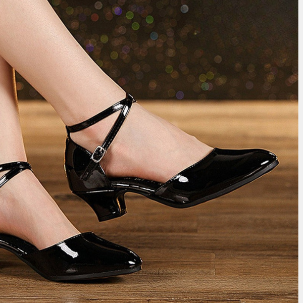 Damesko til Dans – Elegant Støtte til Moderne Dans Heels Tech Butik