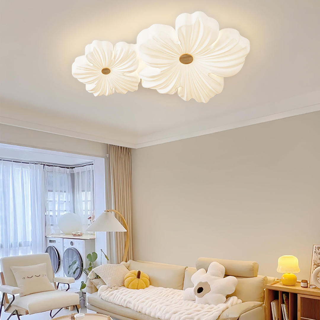 Creme Blomster Loftslampe – elegant belysning med floralt præg Ceiling Lamp Tech Butik