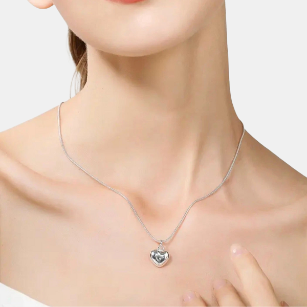 Sølv Hjertevedhæng Halskæde på Glat Slangekæde Necklace Tech Butik