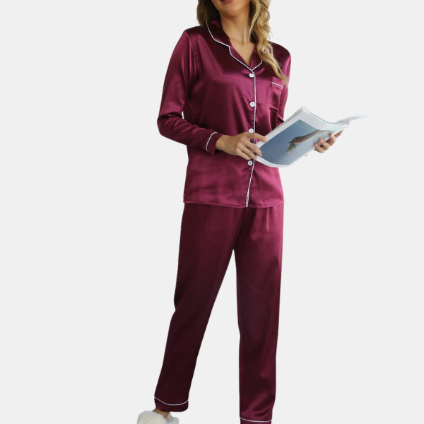 Dame Pyjamasæt med Lange Ærmer – Komfort med Knappelukning til Afslapning Loungewear Set Tech Butik