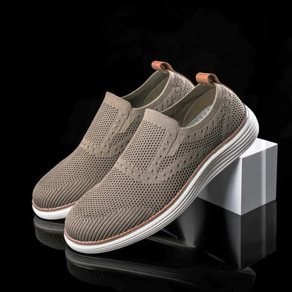 Stilfulde casual sneakers – åndbart design til bylivet Shoes Tech Butik