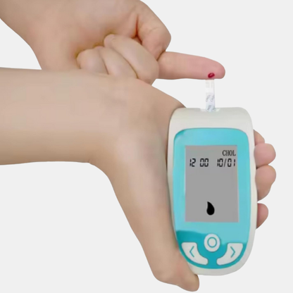 Multifunktionel Analyzer Blodsukkermåler til Hjemmet – Præcis og Bekvem Blodsukkerovervågning Multifunctional Analyzer Home Cholesterol Test Kit with Lancets Uric Acid Meter Glucose Meter Tech Butik