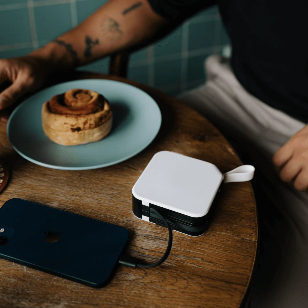 Trådløs Powerbank – Hurtig opladning uden kabler Power Bank Tech Butik