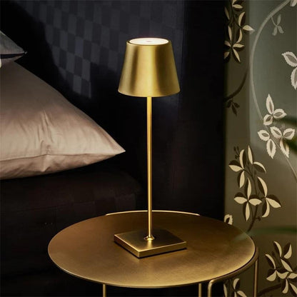 Trådløs LED Bordlampe med Justerbar Lysstyrke Bordlampe Tech Butik