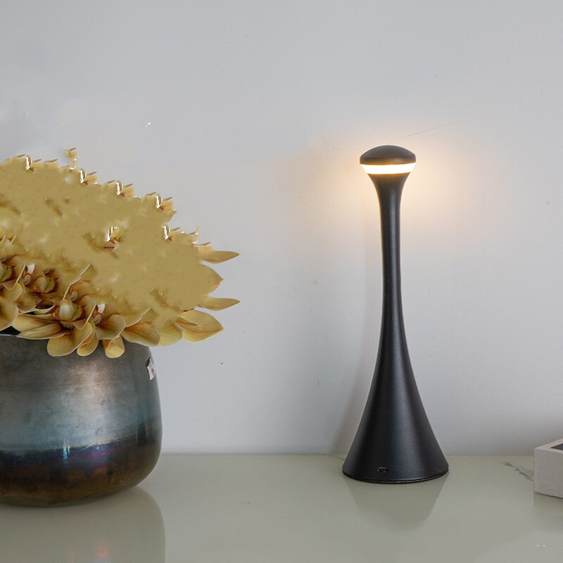 Trådløs Moderne Bordlampe med Genopladeligt Design Bordlamper Tech Butik Sort