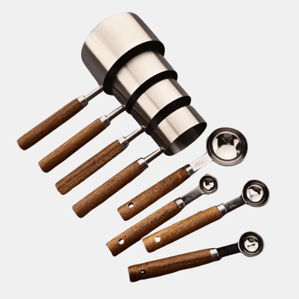 Målebæger i Rustfrit Stål & Massiv Eg – Præcist og Funktionelt Målebæger Cooking Utensils Tech Butik