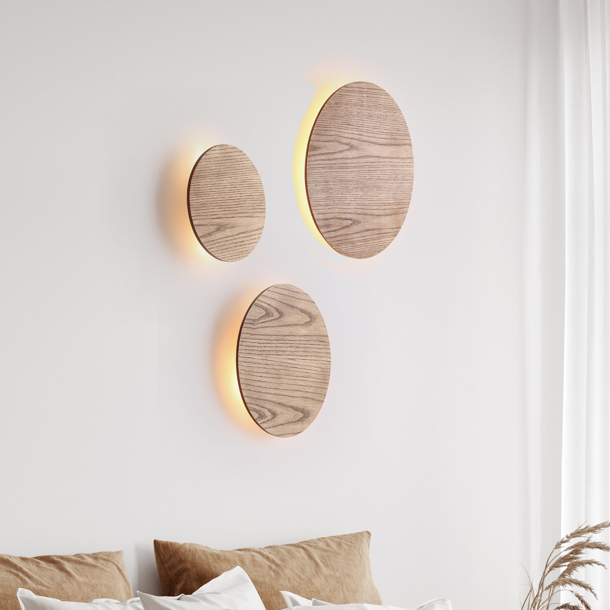 Træ Væglampe med Rundt Design – Varm, Naturlig Elegance Væglamper Tech Butik