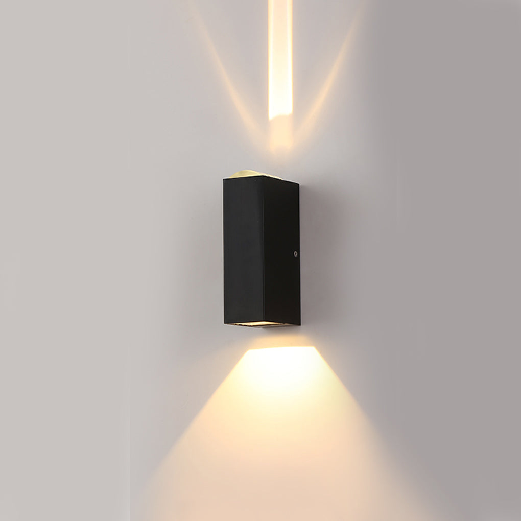 Vandtæt Udendørs Væglampe i Aluminium – Modern LED Belysning til Haven Væglamper Tech Butik