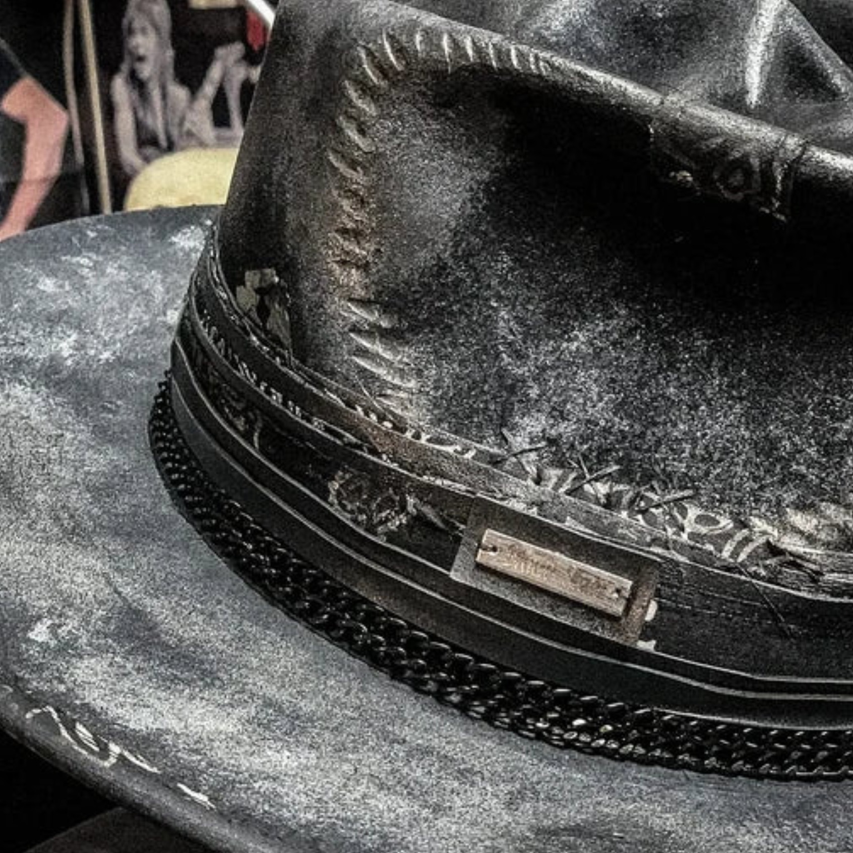 Håndlavet Skull Hat / Kraniehue – Unikt Design med Karakter Hat Tech Butik