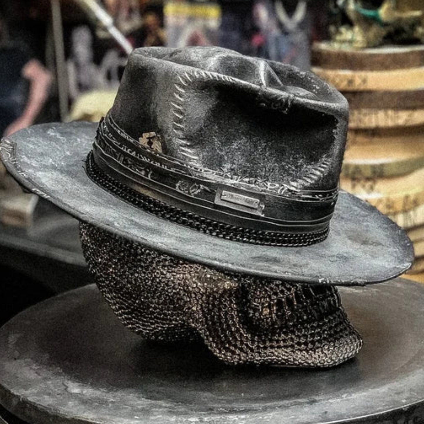 Håndlavet Skull Hat / Kraniehue – Unikt Design med Karakter Hat Tech Butik