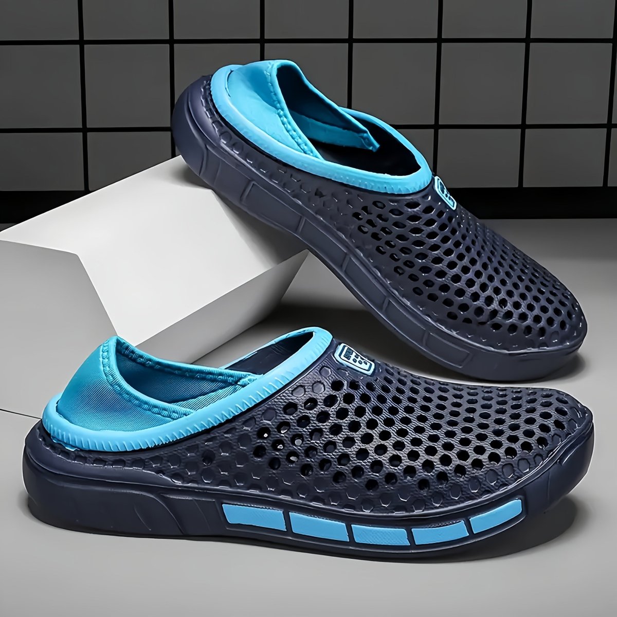 Komfortable Slip-On Udendørs Sko til Aktive Eventyr Slip-On Sandaler Tech Butik Blå 40