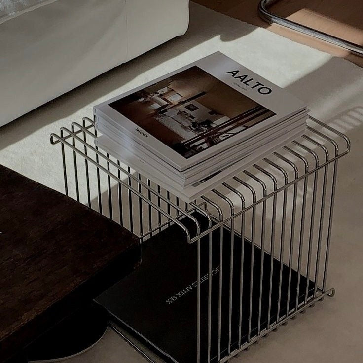 Moderne Minimalistisk Metal Flydende Hylde – Elegant og Pladsbesparende Opbevaringsløsning Shelf Tech Butik