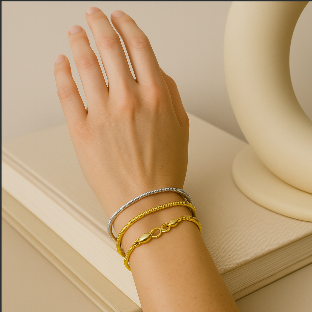 Minimalistisk Slange-Spænde Armbånd – Raffineret Stil, Ubesværet Sofistikation Jewelry Bracelet Circle Tech Butik Sølv 16,5 cm