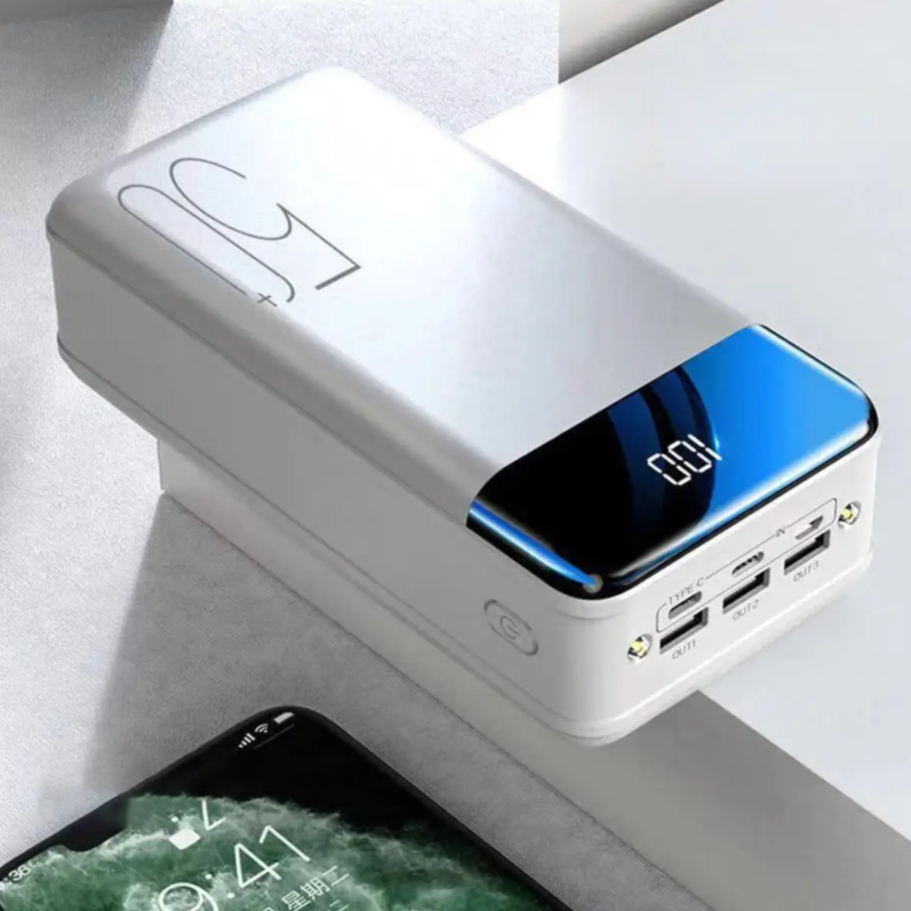 Ultra-Høj Kapacitets Powerbank | Superhurtig Opladning Overalt og Når Som Helst Powerbanks Tech Butik Hvid