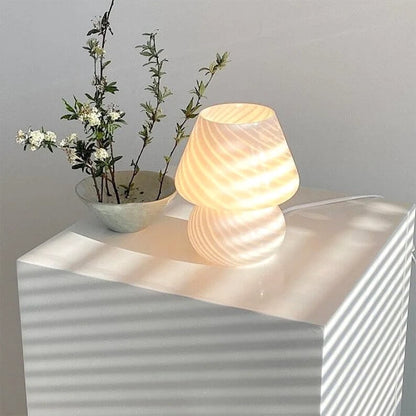 Moderne Bordlampe i Svampeform – Hyggelig og Dekorativ Belysning Lamps Tech Butik