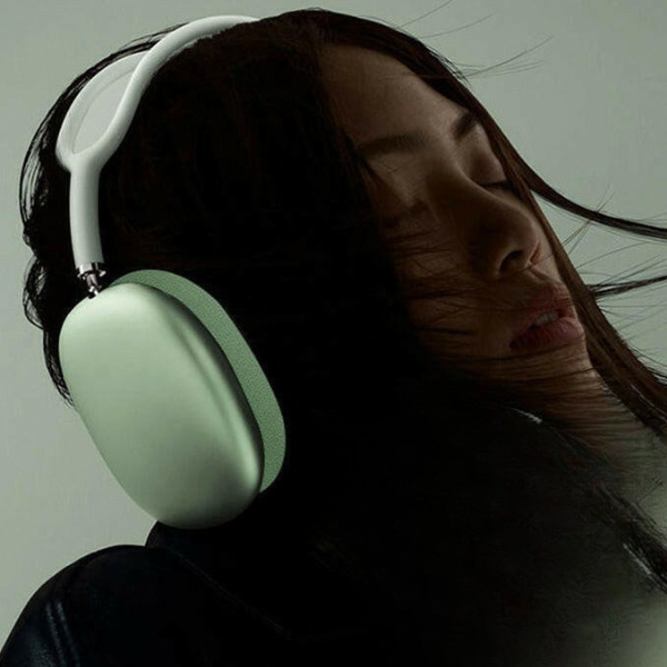 Trådløse Bluetooth Hovedtelefoner – Immersiv Lyd og Trådløs Frihed Headsets Tech Butik